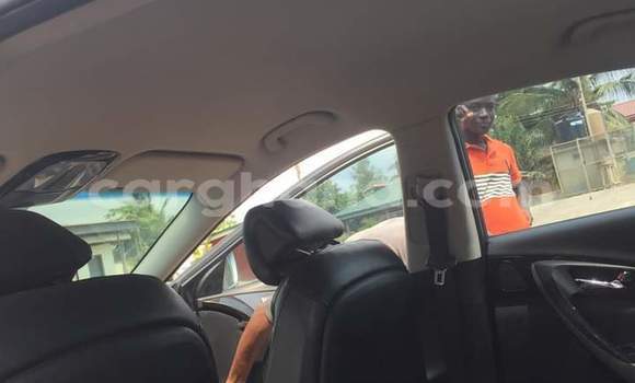 Buy Used Hyundai Azera White Car in Sekondi in Western Buy Used Hyundai Azera White Car in Sekondi in Western