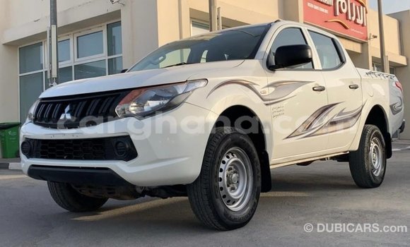 Sayi Imported Mitsubishi L200 White Mota in Import - Dubai a Ashanti Sayi Imported Mitsubishi L200 White Mota in Import - Dubai a Ashanti