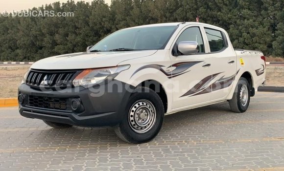 Ra Imported Mitsubishi L200 funfun Ọkọ̀ in Import - Dubai ni Ashanti Ra Imported Mitsubishi L200 funfun Ọkọ̀ in Import - Dubai ni Ashanti