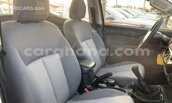 Sayi Imported Mitsubishi L200 White Mota in Import - Dubai a Ashanti Sayi Imported Mitsubishi L200 White Mota in Import - Dubai a Ashanti