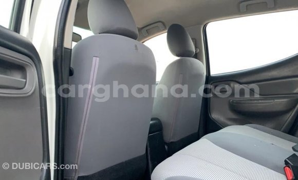 Ra Imported Mitsubishi L200 funfun Ọkọ̀ in Import - Dubai ni Ashanti Ra Imported Mitsubishi L200 funfun Ọkọ̀ in Import - Dubai ni Ashanti