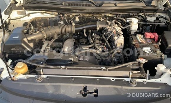 Sayi Imported Mitsubishi L200 White Mota in Import - Dubai a Ashanti Sayi Imported Mitsubishi L200 White Mota in Import - Dubai a Ashanti