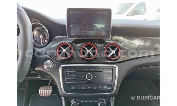 Sayi Imported Mercedes-Benz A200 Red Mota in Import - Dubai a Ashanti Sayi Imported Mercedes-Benz A200 Red Mota in Import - Dubai a Ashanti