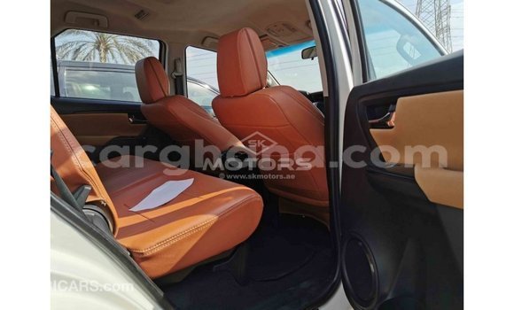 Buy Import Toyota Fortuner White Car in Import - Dubai in Ashanti Buy Import Toyota Fortuner White Car in Import - Dubai in Ashanti