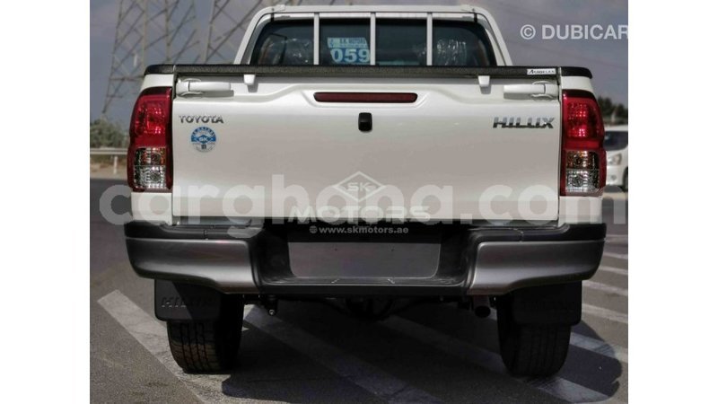 Big with watermark toyota hilux ashanti import dubai 19398