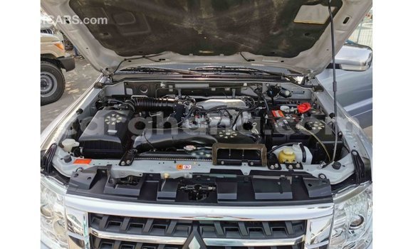 Ra Imported Mitsubishi Pajero Miiran Ọkọ̀ in Import - Dubai ni Ashanti Ra Imported Mitsubishi Pajero Miiran Ọkọ̀ in Import - Dubai ni Ashanti