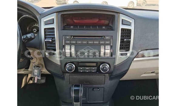 Sayi Imported Mitsubishi Pajero White Mota in Import - Dubai a Ashanti Sayi Imported Mitsubishi Pajero White Mota in Import - Dubai a Ashanti