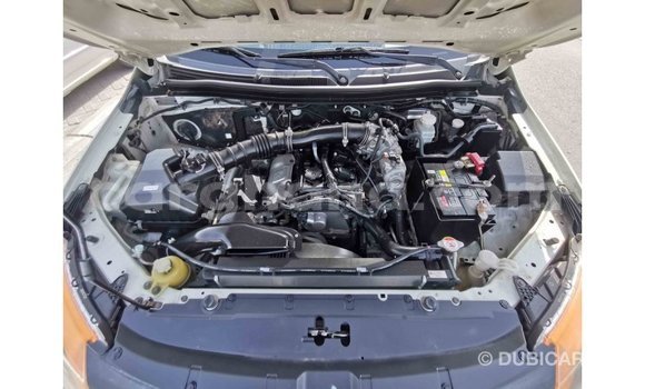 Buy Import Mitsubishi L200 White Car in Import - Dubai in Ashanti Buy Import Mitsubishi L200 White Car in Import - Dubai in Ashanti