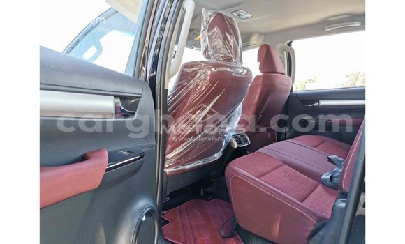 Sayi Imported Toyota Hilux Black Mota in Import - Dubai a Ashanti Sayi Imported Toyota Hilux Black Mota in Import - Dubai a Ashanti