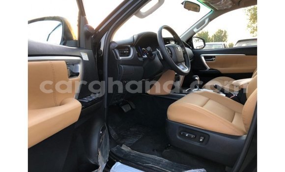 Ra Imported Toyota Fortuner Black Ọkọ̀ in Import - Dubai ni Ashanti Ra Imported Toyota Fortuner Black Ọkọ̀ in Import - Dubai ni Ashanti