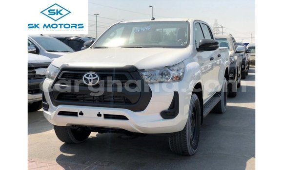 Buy Import Toyota Hilux White Car in Import - Dubai in Ashanti Buy Import Toyota Hilux White Car in Import - Dubai in Ashanti