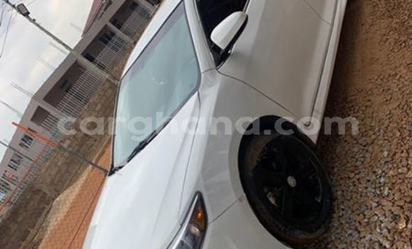 Buy Used Toyota Camry White Car in Accra in Greater Accra Buy Used Toyota Camry White Car in Accra in Greater Accra