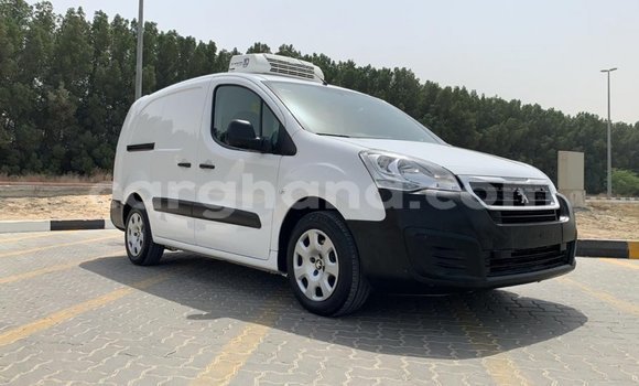 Ra Imported Peugeot Partner funfun Ọkọ̀ in Import - Dubai ni Ashanti Ra Imported Peugeot Partner funfun Ọkọ̀ in Import - Dubai ni Ashanti