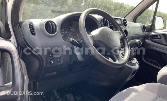 Ra Imported Peugeot Partner funfun Ọkọ̀ in Import - Dubai ni Ashanti Ra Imported Peugeot Partner funfun Ọkọ̀ in Import - Dubai ni Ashanti