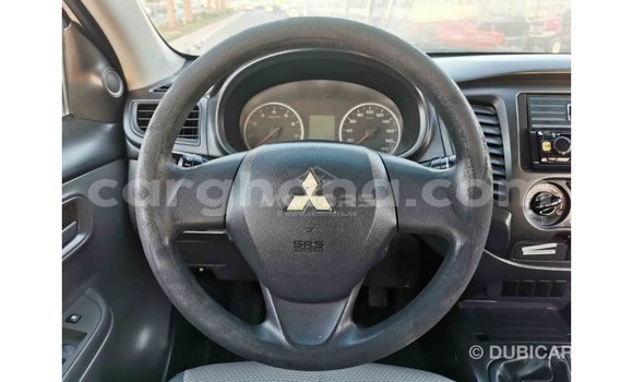 Buy Import Mitsubishi L200 White Car in Import - Dubai in Ashanti Buy Import Mitsubishi L200 White Car in Import - Dubai in Ashanti