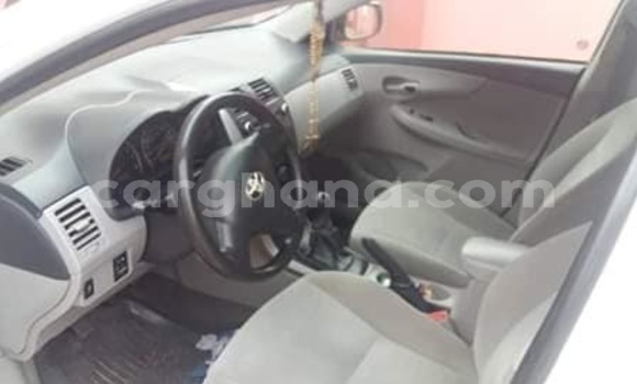 Buy Used Toyota Corolla White Car in Accra in Greater Accra Buy Used Toyota Corolla White Car in Accra in Greater Accra