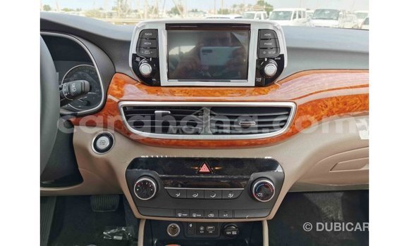 Sayi Imported Hyundai Tucson White Mota in Import - Dubai a Ashanti Sayi Imported Hyundai Tucson White Mota in Import - Dubai a Ashanti