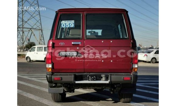 Sayi Imported Toyota Land Cruiser Red Mota in Import - Dubai a Ashanti Sayi Imported Toyota Land Cruiser Red Mota in Import - Dubai a Ashanti