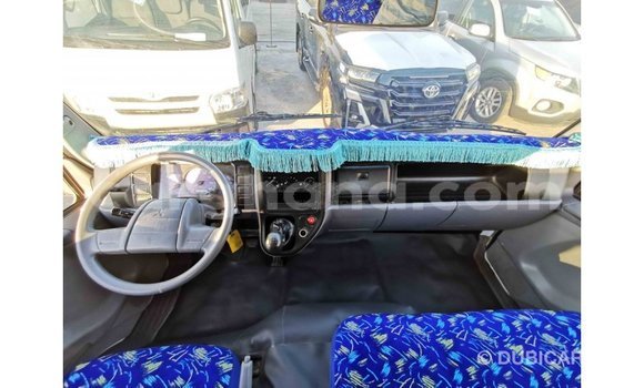 Buy Import Mitsubishi Fuso White Truck in Import - Dubai in Ashanti Buy Import Mitsubishi Fuso White Truck in Import - Dubai in Ashanti