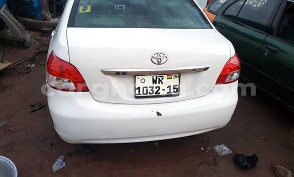 Buy Used Toyota Belta White Car in Accra in Greater Accra Buy Used Toyota Belta White Car in Accra in Greater Accra