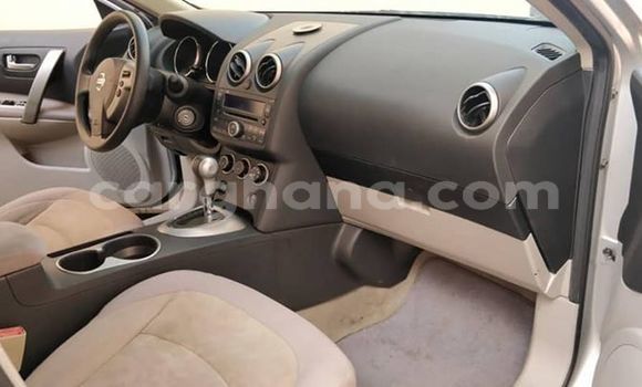 Buy Used Nissan Rogue Silver Car in Accra in Greater Accra Buy Used Nissan Rogue Silver Car in Accra in Greater Accra