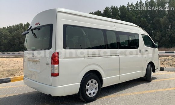 Ra Imported Toyota Hiace funfun Ọkọ̀ in Import - Dubai ni Ashanti Ra Imported Toyota Hiace funfun Ọkọ̀ in Import - Dubai ni Ashanti
