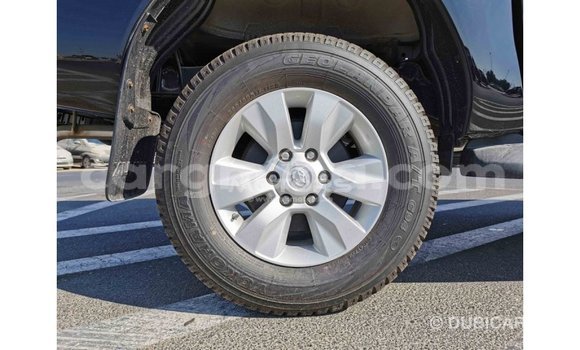 Sayi Imported Toyota Hilux Black Mota in Import - Dubai a Ashanti Sayi Imported Toyota Hilux Black Mota in Import - Dubai a Ashanti