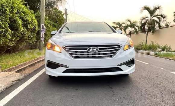 Buy Used Hyundai Sonata White Car in Sekondi in Western Buy Used Hyundai Sonata White Car in Sekondi in Western