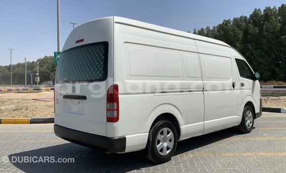 Buy Import Toyota Hiace White Car in Import - Dubai in Ashanti Buy Import Toyota Hiace White Car in Import - Dubai in Ashanti