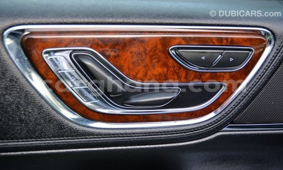 Sayi Imported Lincoln Continental Sauran Mota in Import - Dubai a Ashanti Sayi Imported Lincoln Continental Sauran Mota in Import - Dubai a Ashanti