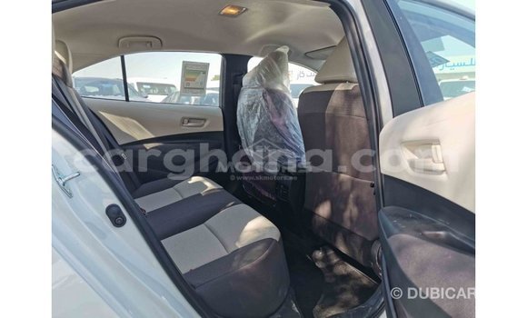Sayi Imported Toyota Corolla White Mota in Import - Dubai a Ashanti Sayi Imported Toyota Corolla White Mota in Import - Dubai a Ashanti
