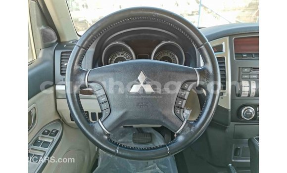 Sayi Imported Mitsubishi Pajero White Mota in Import - Dubai a Ashanti Sayi Imported Mitsubishi Pajero White Mota in Import - Dubai a Ashanti