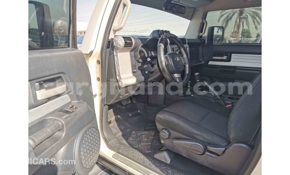 Buy Import Toyota FJ Cruiser Black Car in Import - Dubai in Ashanti Buy Import Toyota FJ Cruiser Black Car in Import - Dubai in Ashanti