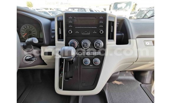 Buy Import Toyota Hiace Other Car in Import - Dubai in Ashanti Buy Import Toyota Hiace Other Car in Import - Dubai in Ashanti