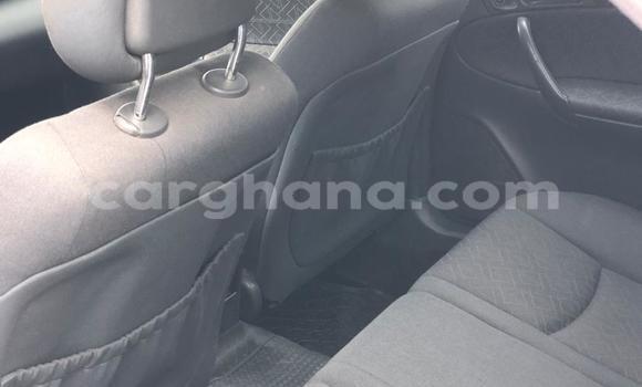 Sayi Na hannu Mercedes‒Benz 200 Azurfa Mota in Accra a Greater Accra Sayi Na hannu Mercedes‒Benz 200 Azurfa Mota in Accra a Greater Accra