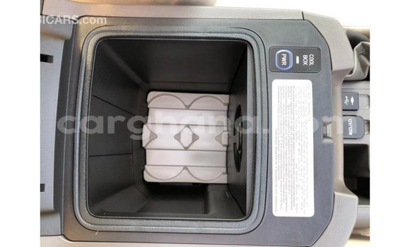 Buy Import Toyota Prado White Car in Import - Dubai in Ashanti Buy Import Toyota Prado White Car in Import - Dubai in Ashanti