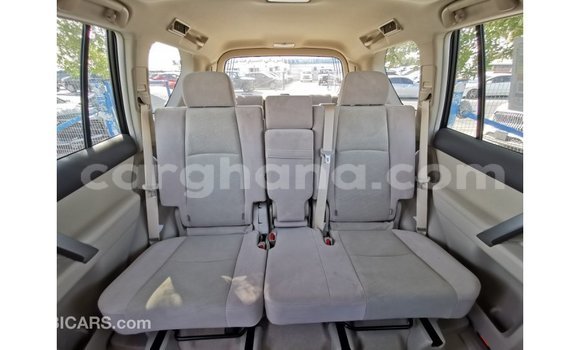 Sayi Imported Toyota Prado White Mota in Import - Dubai a Ashanti Sayi Imported Toyota Prado White Mota in Import - Dubai a Ashanti