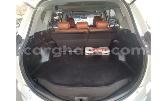 Sayi Imported Toyota 4Runner White Mota in Import - Dubai a Ashanti Sayi Imported Toyota 4Runner White Mota in Import - Dubai a Ashanti