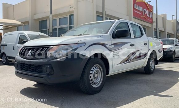 Ra Imported Mitsubishi L200 funfun Ọkọ̀ in Import - Dubai ni Ashanti Ra Imported Mitsubishi L200 funfun Ọkọ̀ in Import - Dubai ni Ashanti