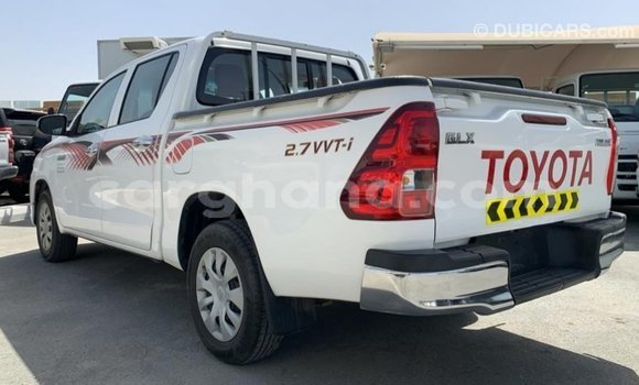 Buy Import Toyota Hilux White Car in Import - Dubai in Ashanti Buy Import Toyota Hilux White Car in Import - Dubai in Ashanti