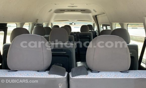 Sayi Imported Toyota Hiace White Mota in Import - Dubai a Ashanti Sayi Imported Toyota Hiace White Mota in Import - Dubai a Ashanti