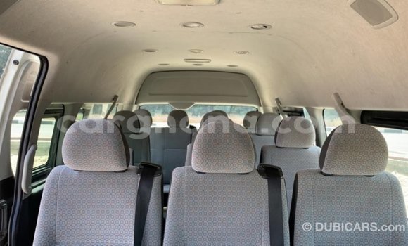Sayi Imported Toyota Hiace White Mota in Import - Dubai a Ashanti Sayi Imported Toyota Hiace White Mota in Import - Dubai a Ashanti