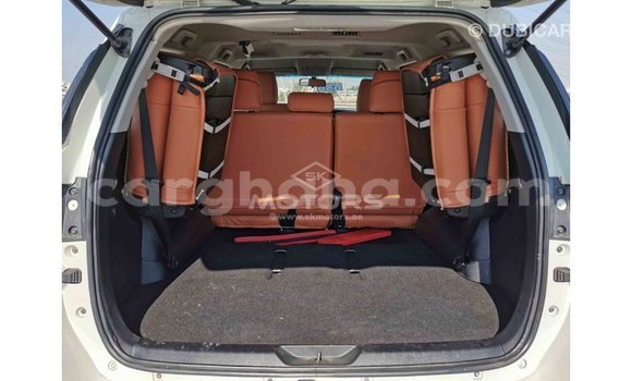 Ra Imported Toyota Fortuner funfun Ọkọ̀ in Import - Dubai ni Ashanti Ra Imported Toyota Fortuner funfun Ọkọ̀ in Import - Dubai ni Ashanti