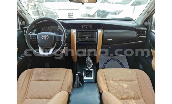 Ra Imported Toyota Fortuner funfun Ọkọ̀ in Import - Dubai ni Ashanti Ra Imported Toyota Fortuner funfun Ọkọ̀ in Import - Dubai ni Ashanti