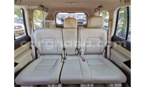 Sayi Imported Toyota Land Cruiser White Mota in Import - Dubai a Ashanti Sayi Imported Toyota Land Cruiser White Mota in Import - Dubai a Ashanti