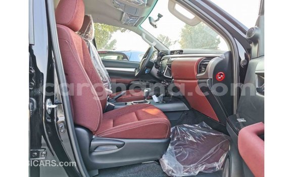 Sayi Imported Toyota Hilux Black Mota in Import - Dubai a Ashanti Sayi Imported Toyota Hilux Black Mota in Import - Dubai a Ashanti