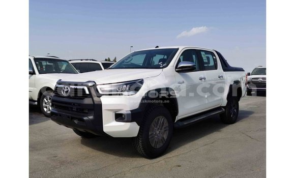 Ra Imported Toyota Hilux funfun Ọkọ̀ in Import - Dubai ni Ashanti Ra Imported Toyota Hilux funfun Ọkọ̀ in Import - Dubai ni Ashanti