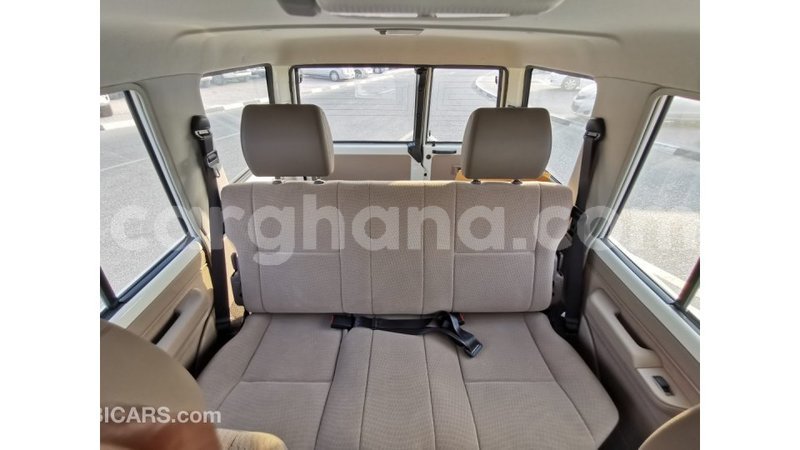 Big with watermark toyota land cruiser ashanti import dubai 19897