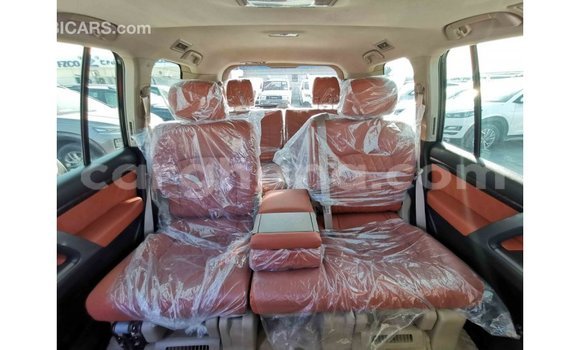 Ra Imported Toyota Land Cruiser Black Ọkọ̀ in Import - Dubai ni Ashanti Ra Imported Toyota Land Cruiser Black Ọkọ̀ in Import - Dubai ni Ashanti