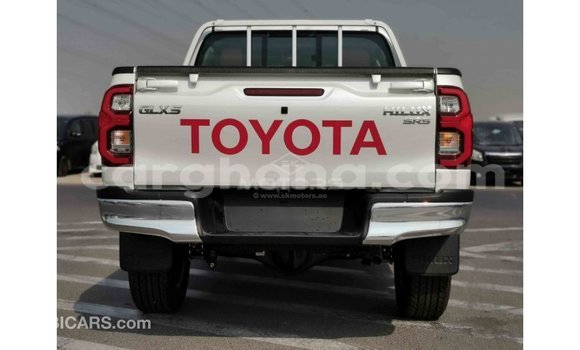 Buy Import Toyota Hilux White Car in Import - Dubai in Ashanti Buy Import Toyota Hilux White Car in Import - Dubai in Ashanti